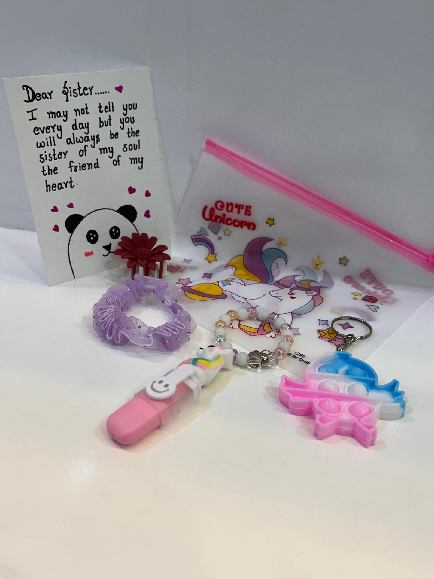 🎀 Her Happy Zipper – Rakhi Edition