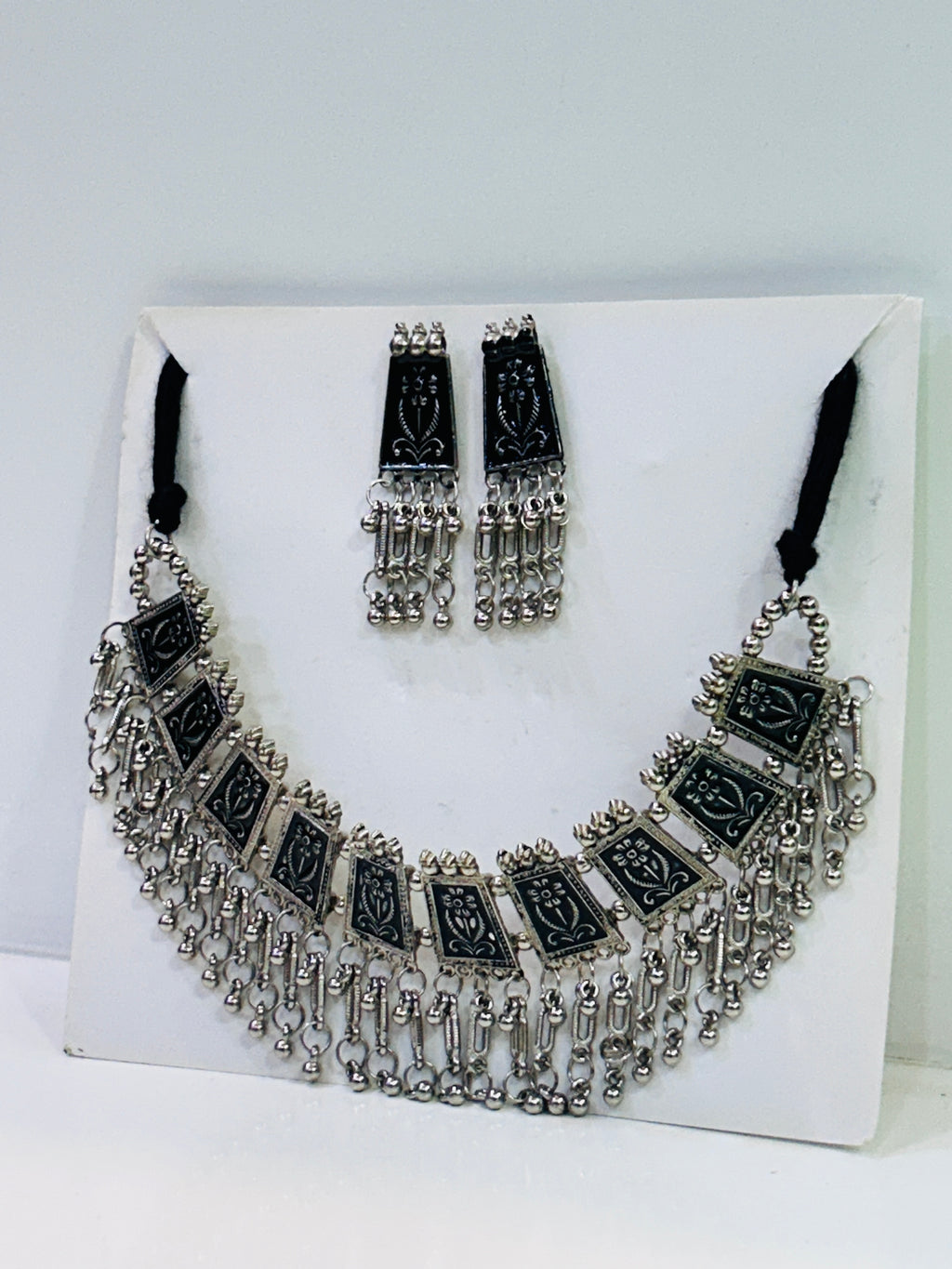 Meera’s Divine Raas Oxidized Necklace