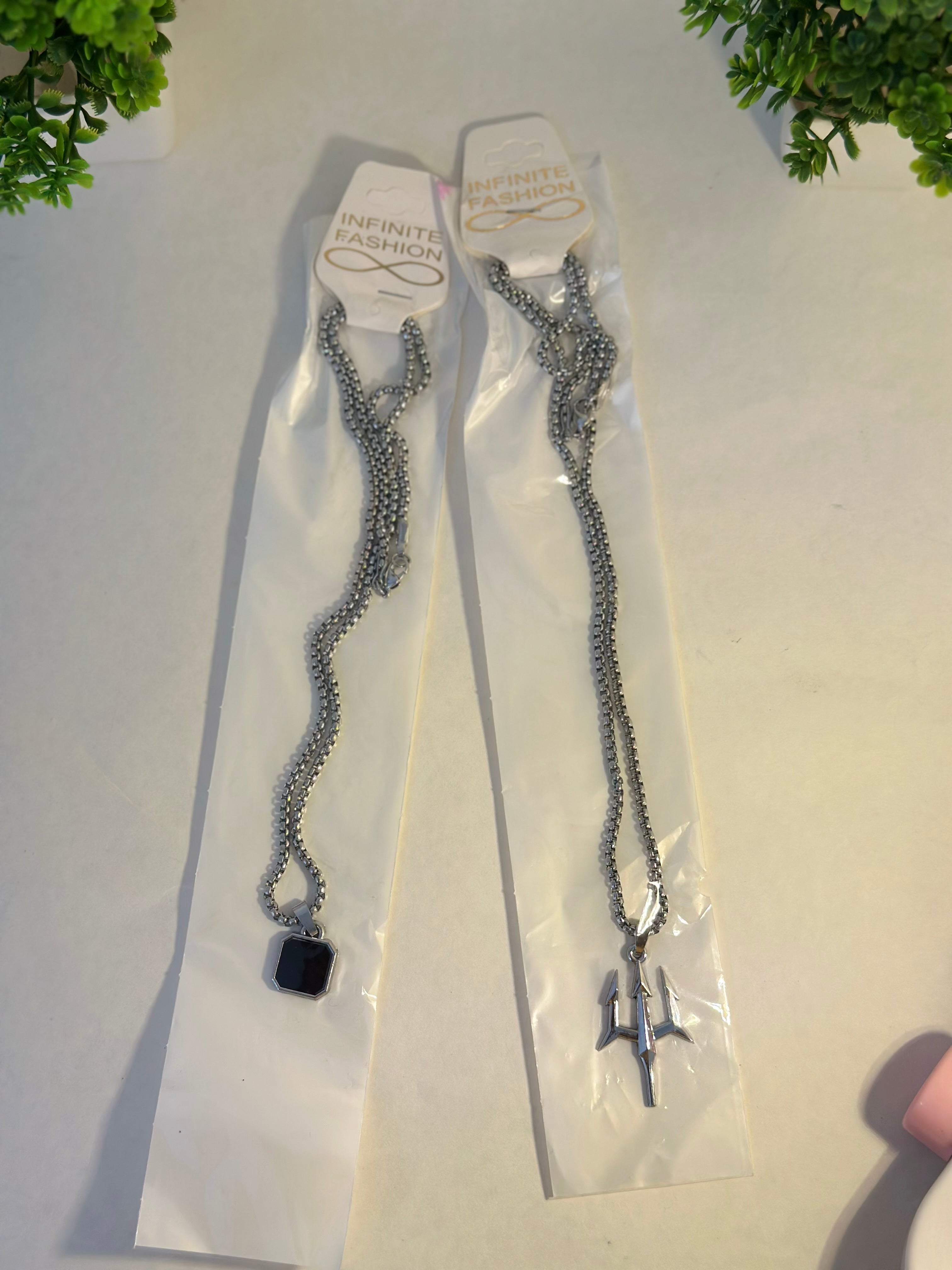 🔗 Boys Statement Chain – Pack of 2