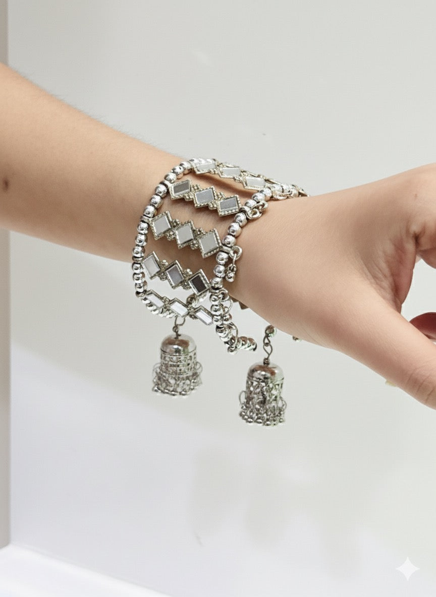 Dandiya Dazzle Bracelet