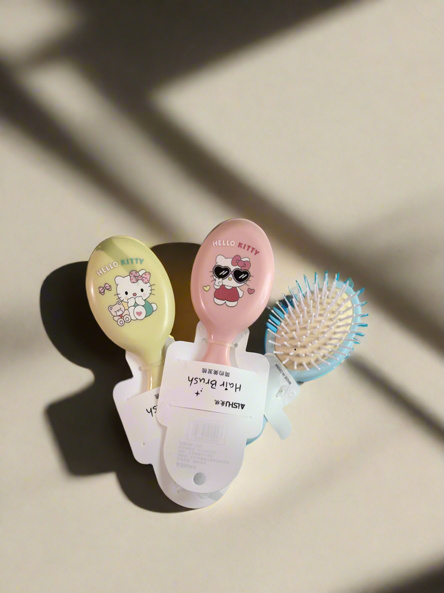 🎀 Kawaii Kitty Hair Brush – Pack of 3