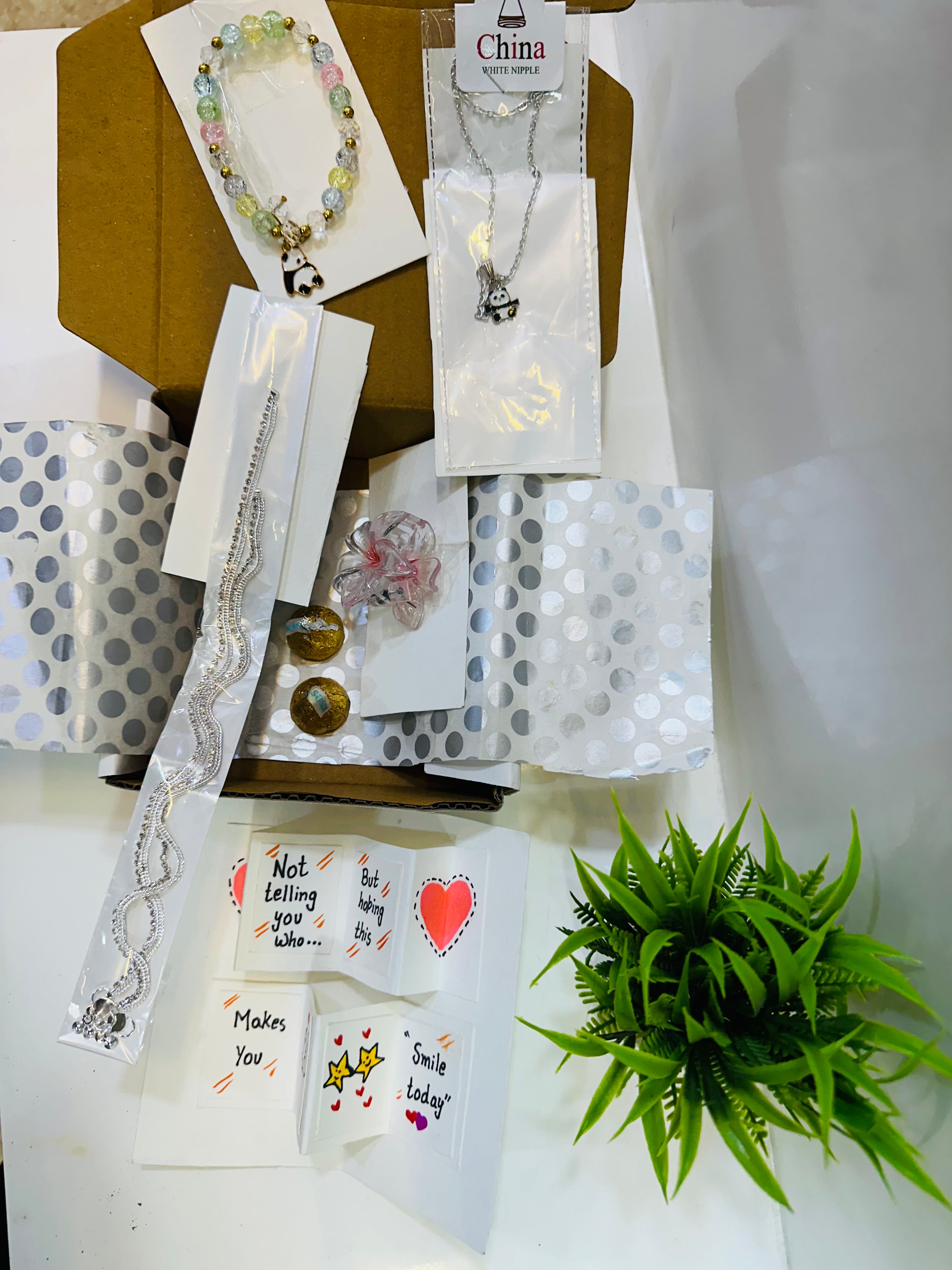 Anonymous Hamper :From Someone Who Cares