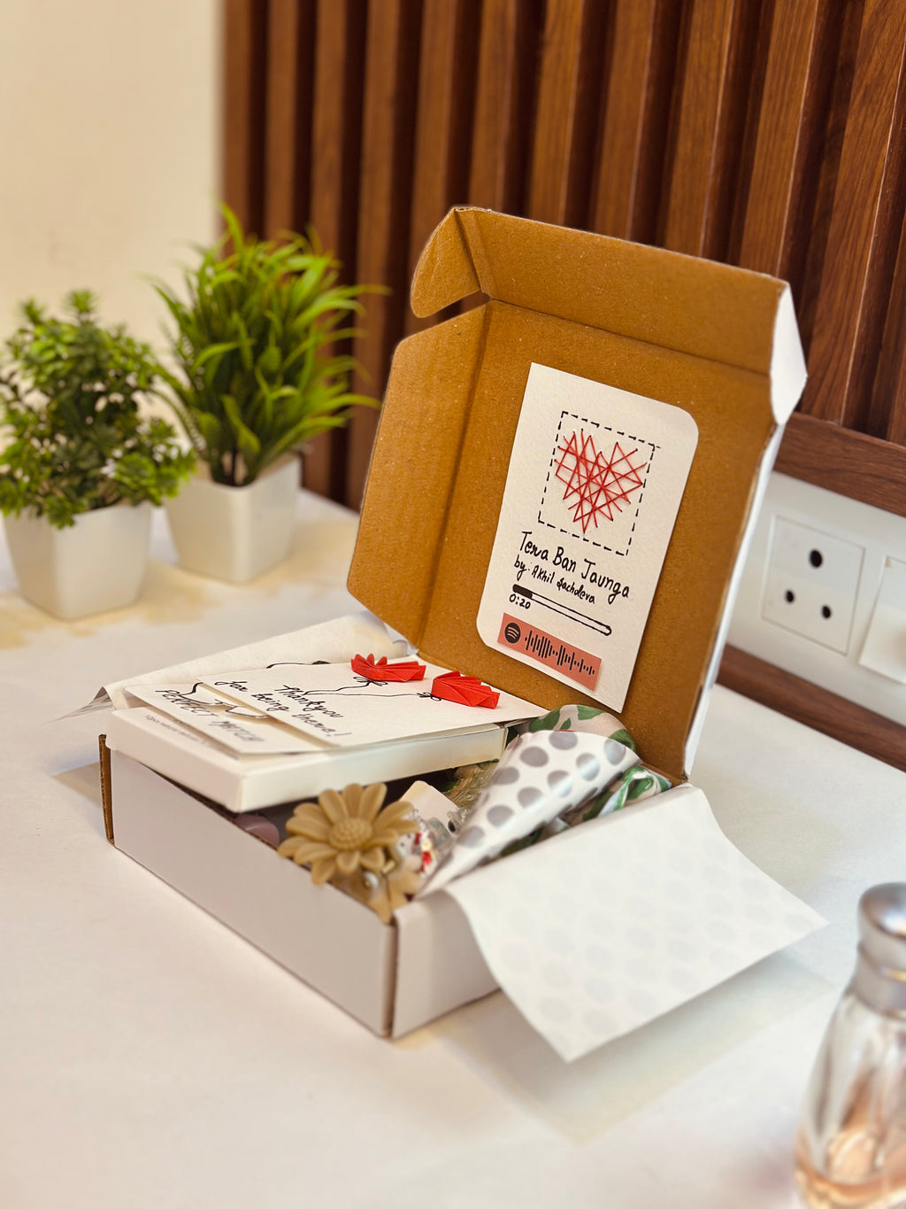 Tera Ban Jaunga Hamper